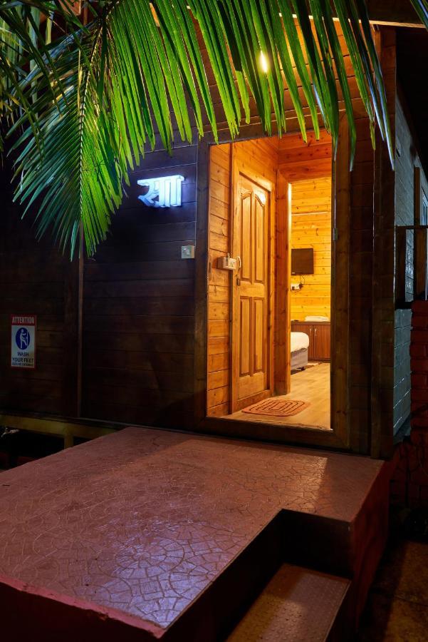 Tranquil Beach Resort Harihareshwar Dış mekan fotoğraf