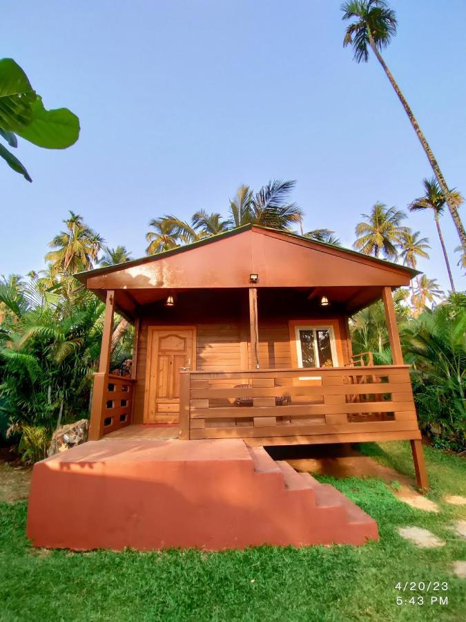 Tranquil Beach Resort Harihareshwar Dış mekan fotoğraf